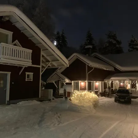 Semesterbostad Santa Claus Grand Log Centre Rovaniemi