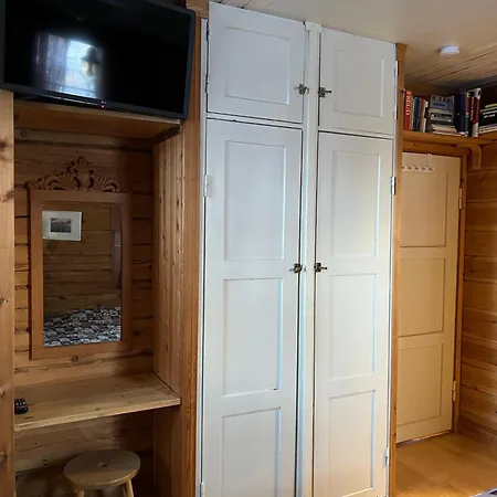 Santa Claus Grand Log Centre *